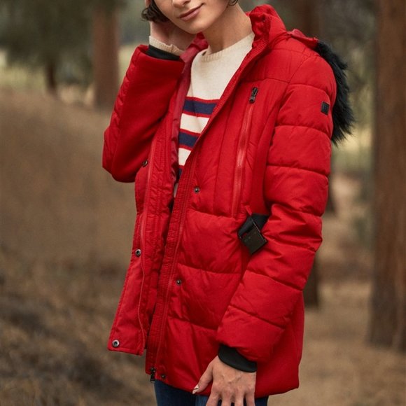 Red Faux Fur Harness Buckle Belt Detail Long Fitte - Picture 3 of 7